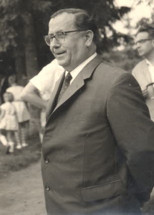 Papa x Uhu / Otto = Schmlzle